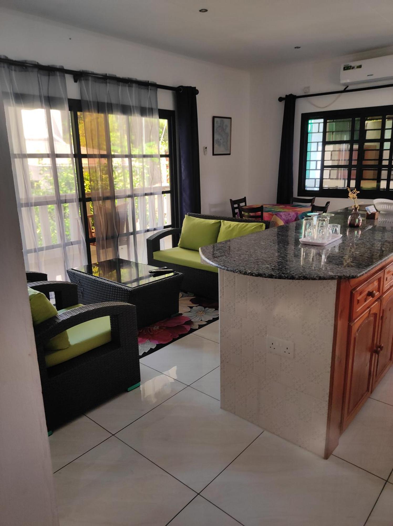 Apartament Sue-Etoile Self Catering Pointe Au Sel Pokój zdjęcie